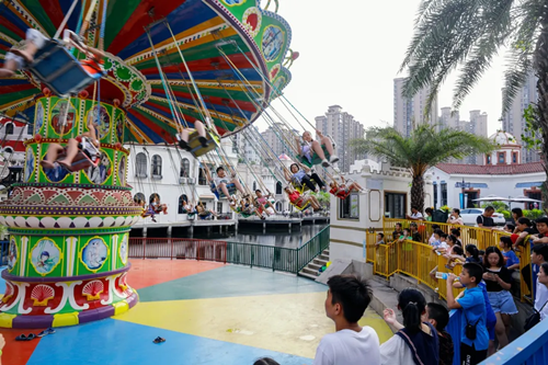 2021年，客天下·人生就是搏官网欢乐小镇，等你！